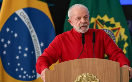 Lula sanciona lei que proíbe uso de linguagem neutra na administração pública
