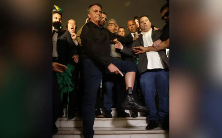 Tornozeleira eletrônica de Bolsonaro foi violada meia-noite, diz Moraes