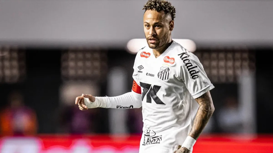 Neymar pode deixar o Santos em janeiro e já desperta interesse na Europa, diz jornalista