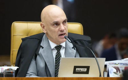 Moraes aciona governo Lula para pedir aos EUA extradição de Ramagem
