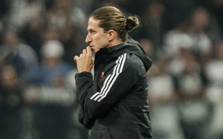 Flamengo e Filipe Luís entram em acordo e treinador permanece no clube carioca