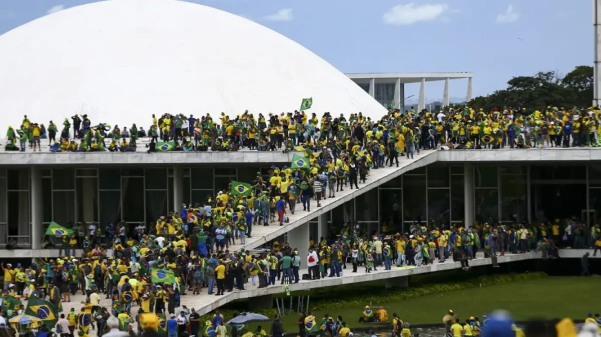 Moraes diz que admitir redução de penas é flertar com novas tentativas de golpe