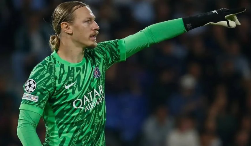 Goleiro que defendeu quatro pênaltis do Flamengo fraturou a mão durante final do Intercontinental, informa PSG