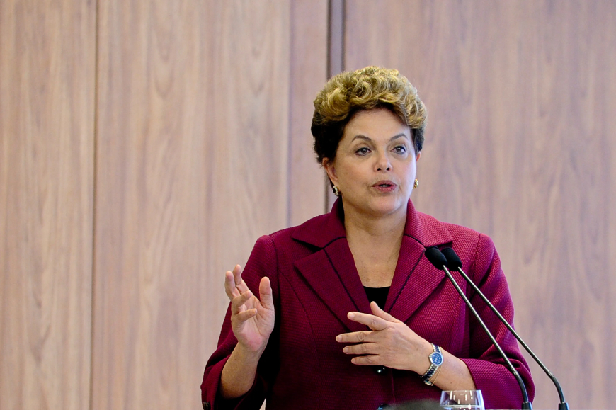 Justiça manda União pagar R$ 400 mil a Dilma por perseguição na ditadura
