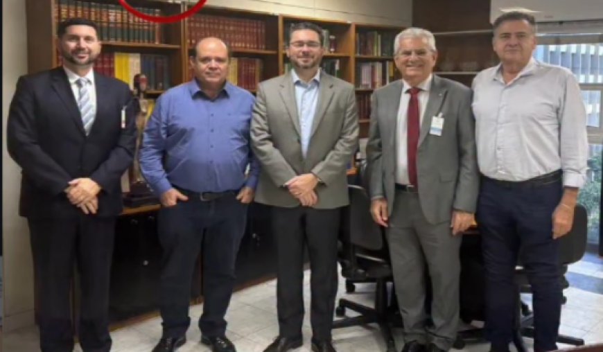Prefeito e vice participam de audiência sobre implantação do curso de Medicina em Ceres