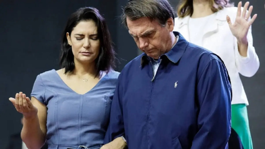 Michelle quer novo encontro com Moraes para pedir prisão domiciliar a Bolsonaro