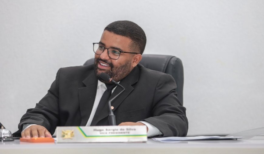 Câmara de Ceres aprova revisão salarial para servidores e agentes políticos
