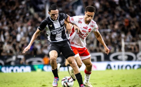 Em jogo eletrizante, Vila Nova busca empate contra o Ceará e segue líder