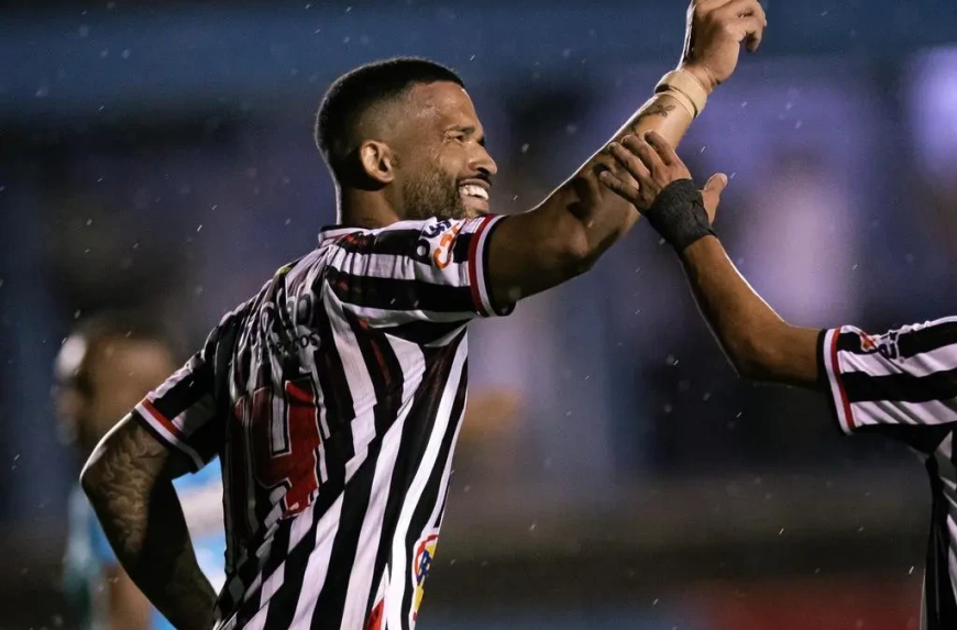 Anápolis vence Porto Vitória e ganha a segunda na Copa Centro-Oeste