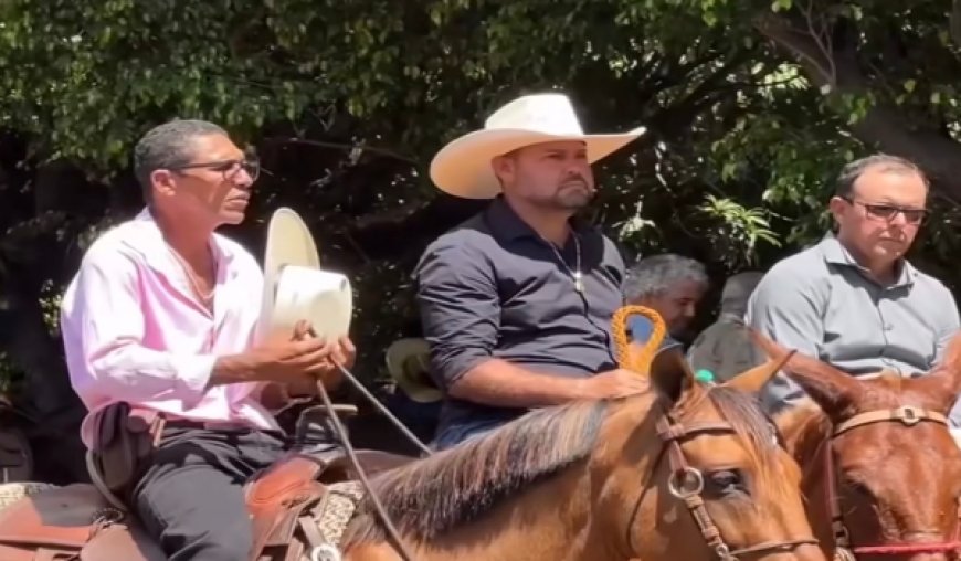 Cavalgada organizada e realizada pela Prefeitura de Ceres destaca tradição