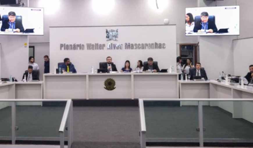 Sessão Extraordinária aprova projetos e registra moções de pesar em Ceres