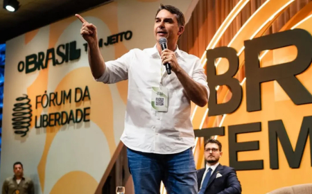 ‘Não tenho que justificar nada’, diz Flávio sobre Vorcaro