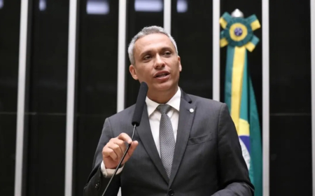 Câmara aprova projeto que acaba com sigilos sobre gastos públicos