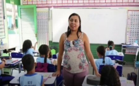 Senado aprova MP que estabelece piso de R$ 5.130 para professores