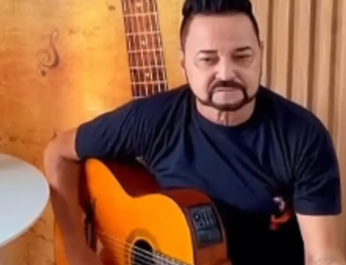 Cantor Ray, da dupla com Renan, volta aos palcos após lutar pela vida