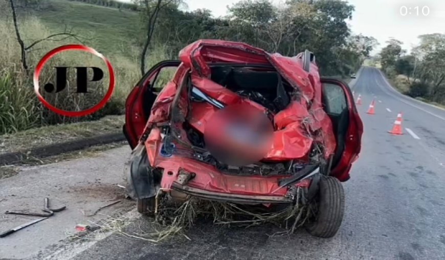 Capotamento na BR-153 deixa quatro feridos próximo ao trevo de Itapaci