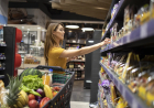 Supermercados em Goiás passam a fechar às 11h aos domingos; três cidades ficam de fora