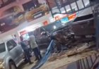 Carro desgovernado invade loja de veículos e causa prejuízo em Niquelândia