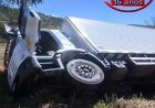 Acidente na BR-153 em Rialma termina com caminhão tombado às margens da rodovia