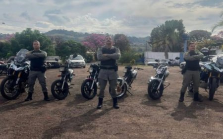 Motocicletas irregulares são removidas durante operação da PM em Ceres e Rialma