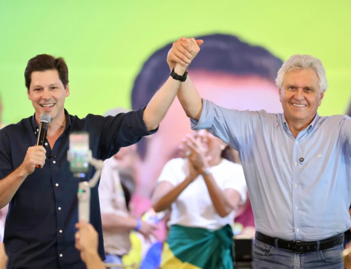 Em Uruaçu, Daniel e Caiado reúnem 61 prefeitos em novo encontro da base