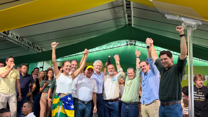 Caiado pede empenho para eleger Daniel Vilela no 1º turno, em evento com 47 prefeitos