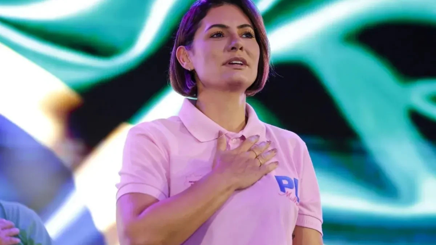 Michelle Bolsonaro elogia programa do Governo Lula para surdos e vira alvo de apoiadores bolsonaristas