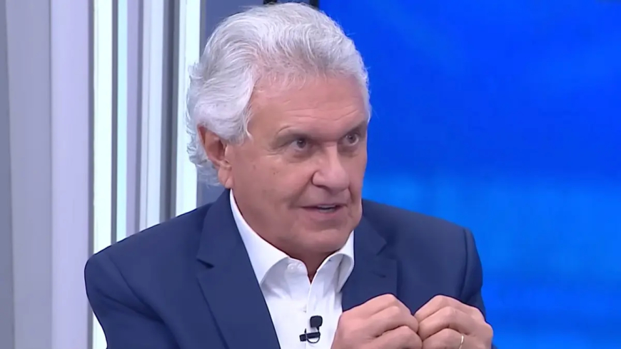 Caiado eleva o tom e acusa Flávio Bolsonaro de ‘conspirar contra a economia do País’
