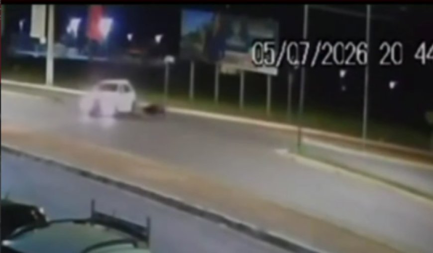 Câmera registra colisão; motorista deixa local sem prestar socorro em Jaraguá