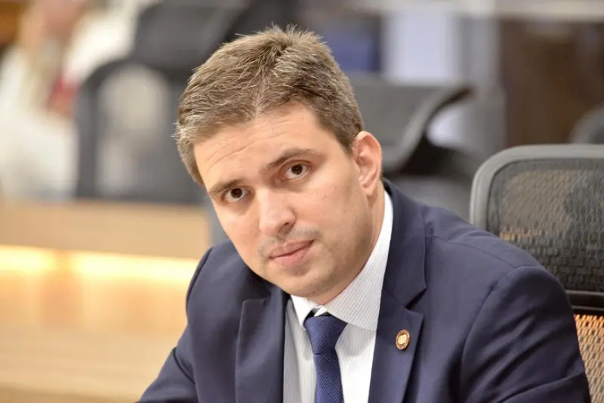 Delegado Humberto Teófilo desiste do Senado e declara apoio a Gustavo Gayer