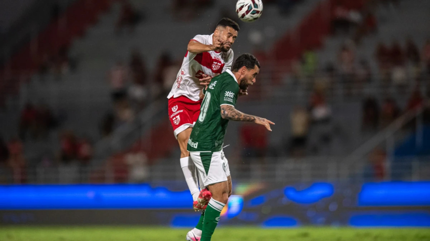 Goiás abre 2 a 0, mas cede empate ao CRB no segundo tempo